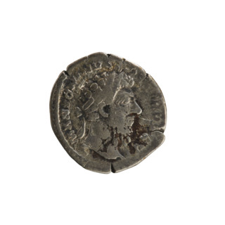 Denarius, Marcus Aurelius (121–180; Roman emperor 161–180). Obverse: Head of Marcus Aurelius with a