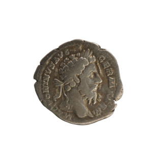 Denarius of Marcus Aurelius (121–180; Roman emperor 161–180). Obverse: head of Marcus Aurelius with