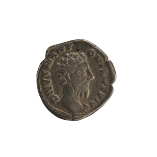 Denarius of Commodus (posthumous issue of Marcus Aurelius), Roman Empire, 180. Obverse: Head of
