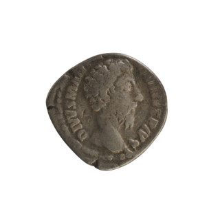 Denarius, Commodus (reigned 177–192), posthumous issue honoring Marcus Aurelius (121–180; emperor
