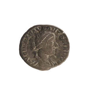 Denarius, Lucius Verus (130–169, Roman emperor 161–169) and Lucilla (149–182/183, Roman empress