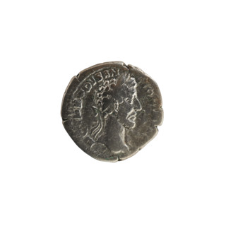 denarius, Commodus (161–192; Roman emperor 177–192). Obverse: emperor's head right, laurel wreath;