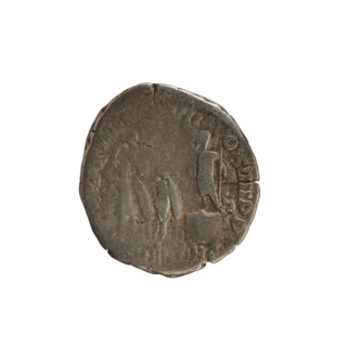 Denarius of Commodus (reigned 177–192). Obverse: Emperor's head right, with laurel wreath; pearl