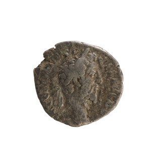 Denarius, Commodus (161–192; Roman emperor 177–192). Obverse: laureate head of the emperor right,