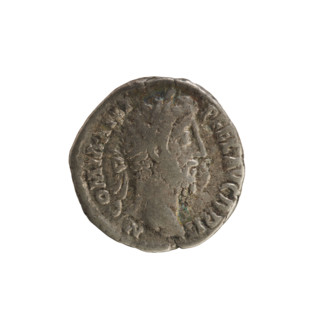 Denarius of Commodus (reigned 177–192 AD). Obverse: Laureate head of the emperor right; legend M