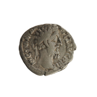 Denarius of Commodus (reign 177–192 CE). Obverse: bust of the emperor right, laureate; legend 'M