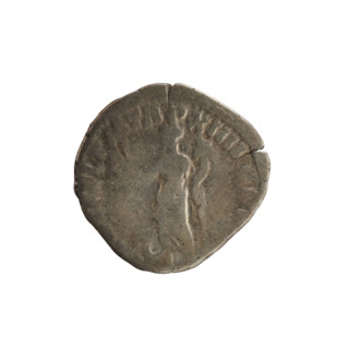 Denarius of Commodus (reigned 177–192 AD), c. 188–189. Obverse: laureate bust of the emperor right,