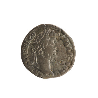 Denarius, Commodus (161–192; Roman emperor 177–192). Obverse: Emperor's head right, wearing a