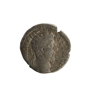 Denarius of Commodus (reigned 177–192). Obverse: laureate, right-facing bust of the emperor with