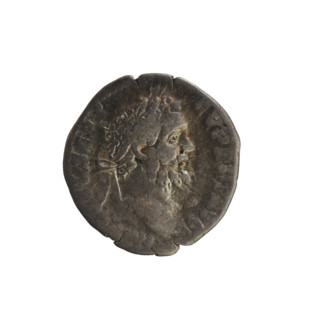 Denarius of Septimius Severus (born 146, Roman emperor 193–211). Silver coin (2.20 g), c. 193–194,