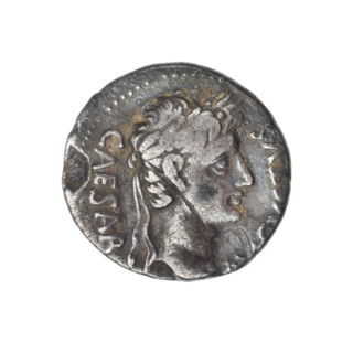 denarius subaeratus, Octavian Augustus (63 BC–14; Roman emperor 27 BC–14), comet; iconography: