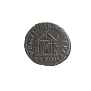 Denarius of Antoninus Pius (86–161; Roman emperor 138–161). Obverse: Bust of Antoninus Pius in a