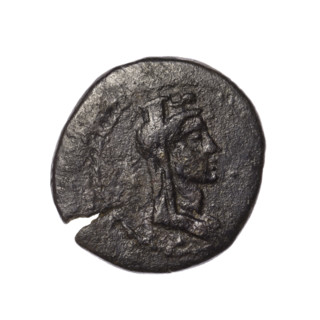 bronze coin, Pantikapaion (as Kaisarea); busts of a woman in a mural crown and a veil (Aphrodite