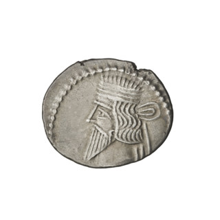 drachma, Vologases I (51–79). Obv.: bust of Vologases I left, wearing a diadem, with a long beard