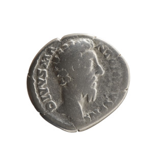 Denarius, Commodus (161–192; Roman emperor 177–192), issuer; Marcus Aurelius (121–180; Roman