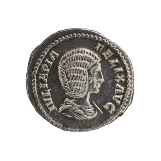 Denarius of Caracalla (188–217 CE). Obverse: bust of Julia Domna (ca. 160–217) right, draped, hair