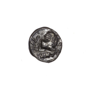 Obol, Pantikapaion; obverse: head of a beardless Satyr in a willow wreath facing right; reverse: