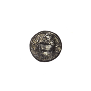 Obol, Pantikapaion; obverse: head of a beardless Satyr in a willow wreath facing right; reverse:
