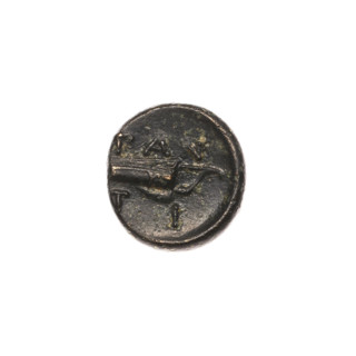 Bronze coin from Pantikapaion, 330–315 BC (Cimmerian Bosporus). Obverse: head of beardless Satyr to