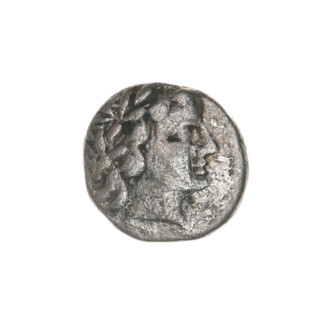 Triobol, Pantikapaion; obverse: head of Apollo in laurel wreath to the right; reverse: ear of corn