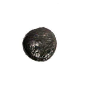 Bronze coin, Pantikapaion; aw: head of Apollo to the right; rw: bow in gorythos to the left,
