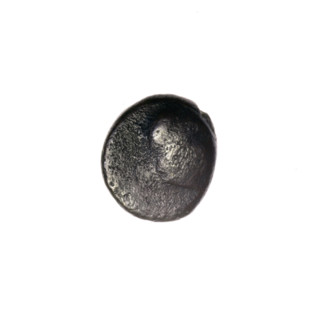 Bronze coin, Pantikapaion; obverse: head of Apollo to the right; reverse: bow in gorythos to the
