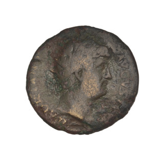 Dupondius, Hadrian (76–138; Roman emperor 117–138). Obverse: head of Hadrian in radiant crown