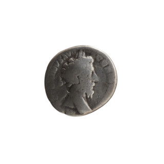 Denarius of Marcus Aurelius (121–180; Roman emperor 161–180), issuer Marcus Aurelius. Obverse: Head