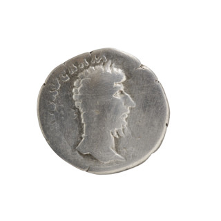 Denarius, Lucius Verus (130–169; Roman emperor 161–169), issuer: Lucius Verus. Obverse: Head of