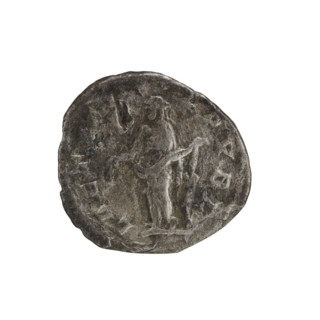 Antoninian. Obv.: IMP C AEL MAVR ANTONINVS AVG — Bust of Elagabalus in paludamentum and radiant