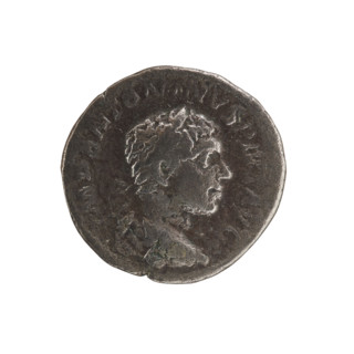 denarius, Elagabalus (204–222; Roman emperor 218–222). Obverse: bust of the emperor with laurel