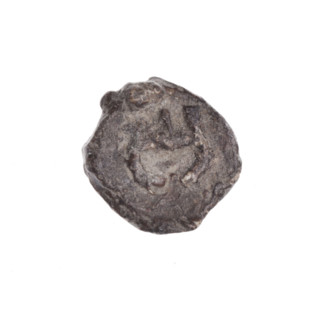 Fragment of a double-sided Drohiczyn seal. On one side an open hand with only four fingers visible.