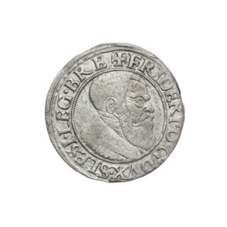 Obverse: Male bust turned right, with a beard and sideburns, wearing a coat with a wide collar; in
