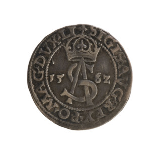 Lithuanian troika, Sigismund II Augustus (king of Poland; 1544–1572); obverse: under the crown a