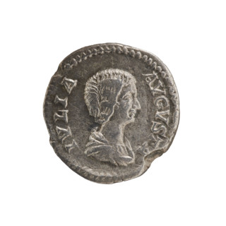 Denarius, Julia Domna (c.160–217), wife of Septimius Severus (emperor 193–211). Obverse: IVLIA