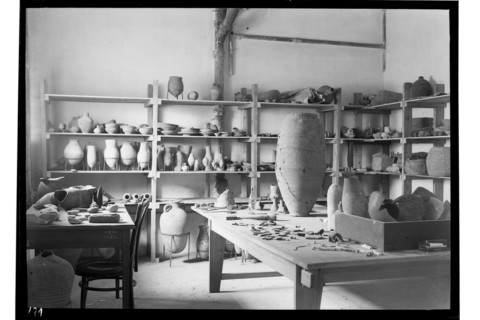 Clay vessels from excavations in Edfu and Deir el-Medineh obtained during the Polish-French
