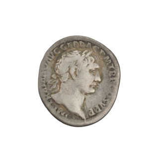 Denarius, Obv.: head of Trajan with laurel wreath facing right; rim inscription: IMP TRAIANO AVG