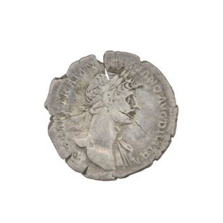 Denarius, Hadrian (76–138; Roman emperor 117–138). Obverse: bust of Hadrian right, laurel wreath in