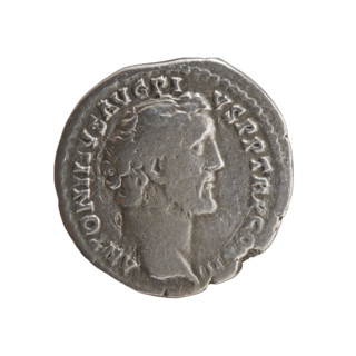Denarius of Antoninus Pius (ruled 138–161). Obverse: head of Antoninus Pius uncovered to the right;