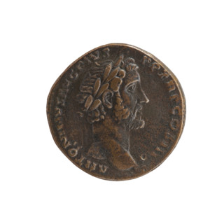 Sestertius, Antoninus Pius (86–161; Roman emperor 138–161), issuer. Obverse: head of the emperor in