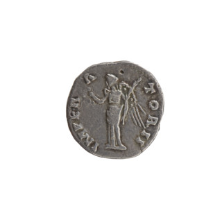Denarius, Antoninus Pius (86–161; Roman Emperor 138–161), issuer; personifications: Victoria.
