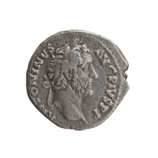 Denarius of Antoninus Pius (86–161; Roman emperor 138–161). Obverse: Head of Antoninus Pius in a