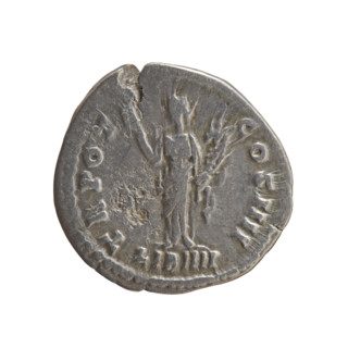 Denarius of Antoninus Pius (86–161; Roman emperor 138–161). Obverse: head of Antoninus Pius in a