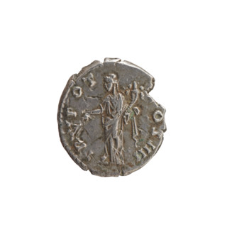 Denarius of Antoninus Pius (86–161; Roman emperor 138–161). Obverse: head of Antoninus Pius in a