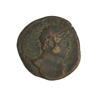 dupondius, Hadrian (76–138; Roman emperor 117–138), busts, radiant crowns, Salus (personification),