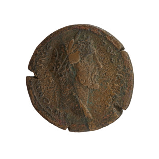 Sestertius of Antoninus Pius (86–161; Roman emperor 138–161). Obverse: Head of Antoninus Pius in