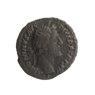 Denarius of Antoninus Pius (86–161; Roman emperor 138–161). Obverse: Head of Antoninus Pius in a