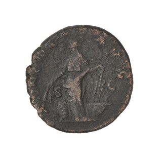 Hadrian (76–138; Roman emperor 117–138). Obverse: head of Hadrian in laurel wreath facing right;
