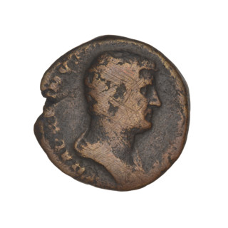 Hadrian (76–138; Roman emperor 117–138). Obverse: head of Hadrian in laurel wreath facing right;