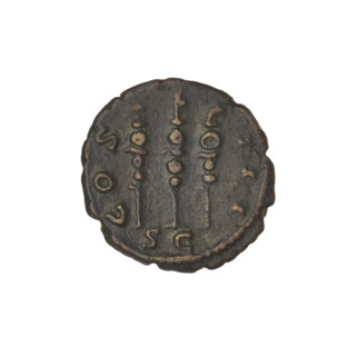 Quarter, Hadrian (76–138; Roman emperor 117–138); obverse: bust of Hadrian facing right wearing a